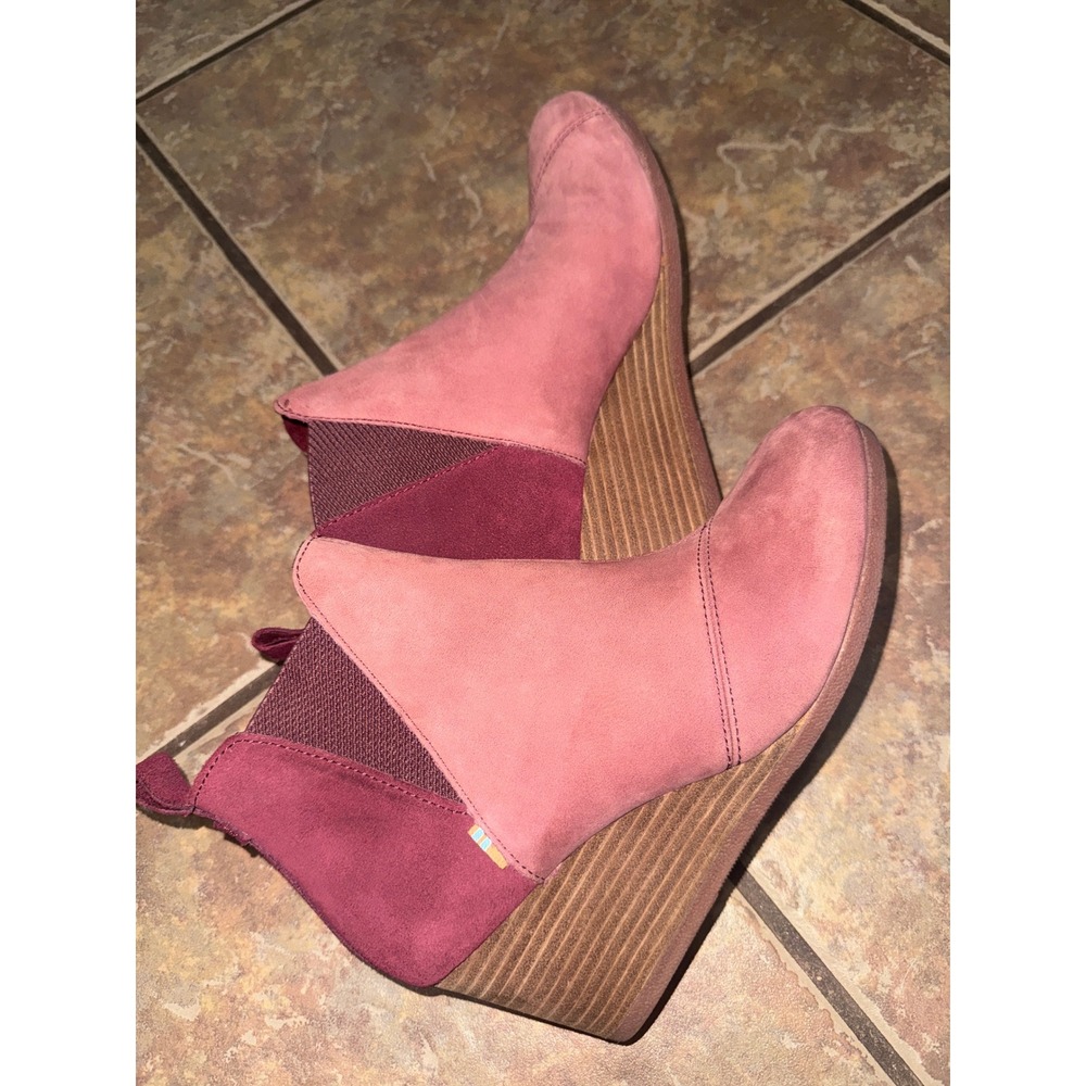 TOMS Kelsey Burgundy Suede Wedge Ankle Boots Womens 8 Boho Casual